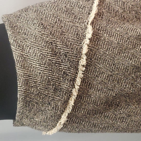 DKNY VTG Tweed Wool Asymetrical Skirt Size 12 - Picture 2 of 13